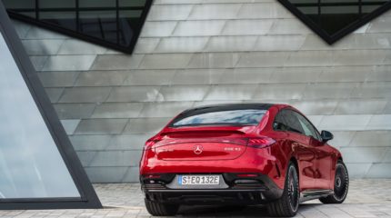 mercedes_eqe_amg_43-132x-jpg