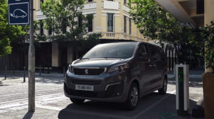 peugeot_e-traveller-022x-1-jpg