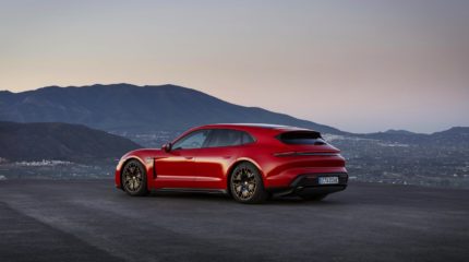 porsche_taycan_gts_sport_turismo-082x-jpg