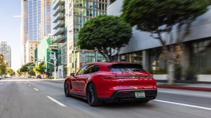 porsche_taycan_gts_sport_turismo-142x-jpg