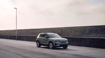 volvo_xc40_recharge_2023-052x-jpg