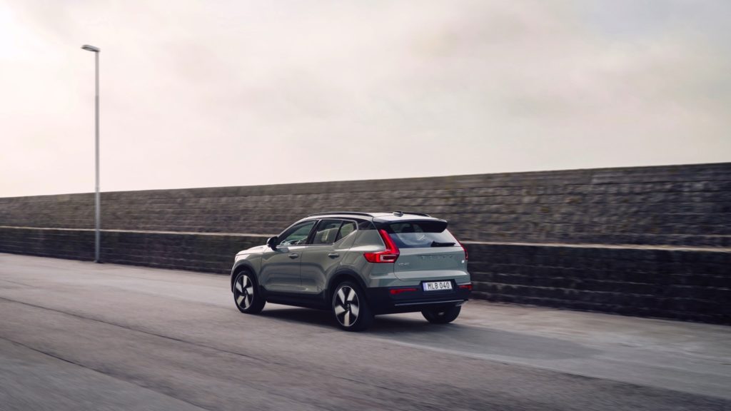 volvo_xc40_recharge_2023-062x-jpg