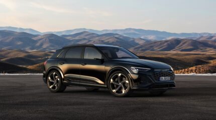 audi_sq8-etron-2023-032x