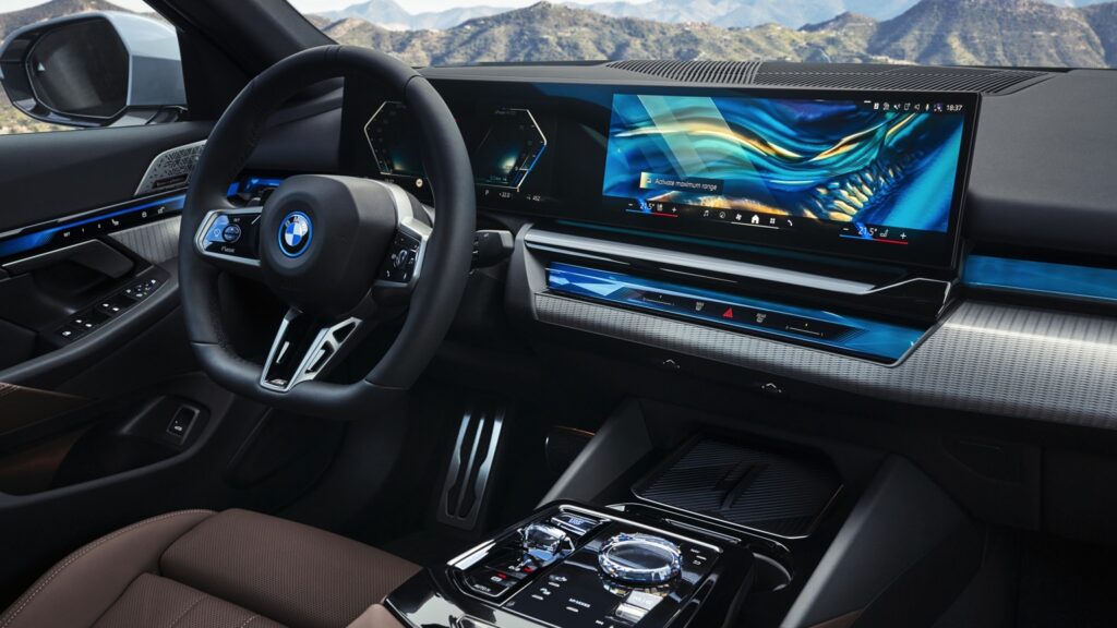 bmw_i5_edrive40_sedan-232x-jpg