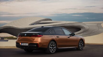 bmw_i7_m70_2023-112x-jpg