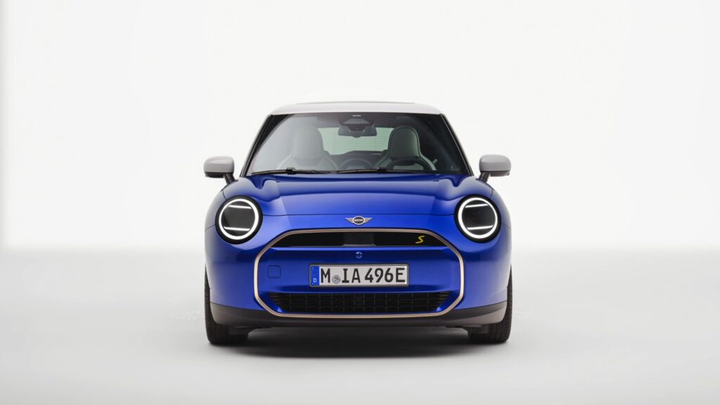 mini_cooper_electric_2024-112x-jpg