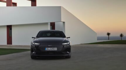audi_a6_avant_etron_2024-212x-jpg