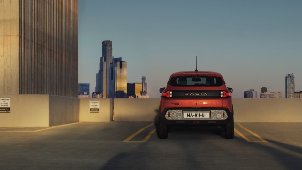 dacia_spring_electric_2024-072x-jpg