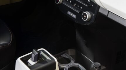 dacia_spring_electric_2024-172x-jpg