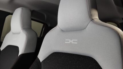 dacia_spring_electric_2024-212x-jpg