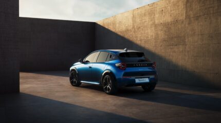 lancia_ypsilon-042x-jpg