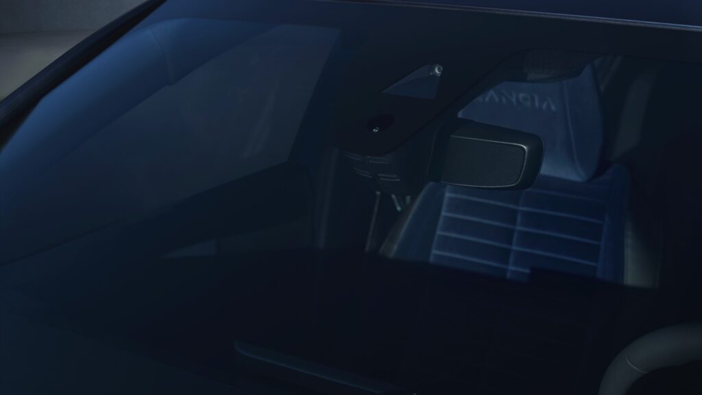 lancia_ypsilon-232x-jpg