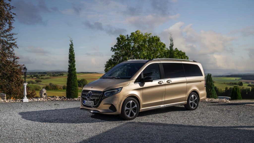 mercedes_eqv_2024-032x-jpg