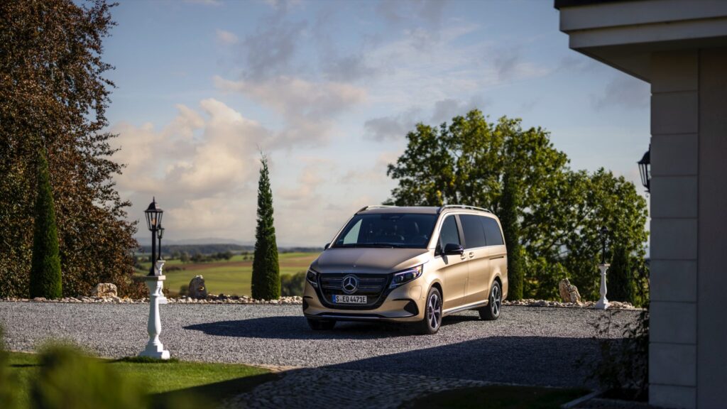 mercedes_eqv_2024-092x-jpg