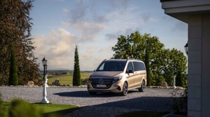 mercedes_eqv_2024-092x-jpg