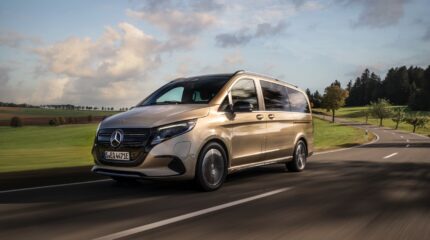 mercedes_eqv_2024-102x-jpg