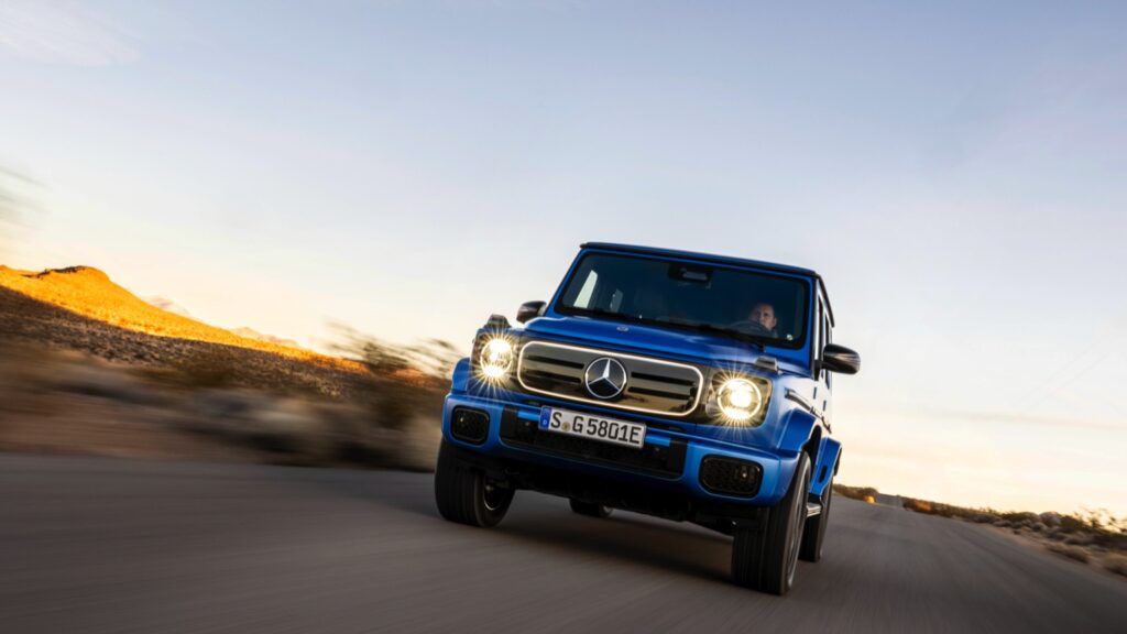 mercedes_g-class-032x-jpg