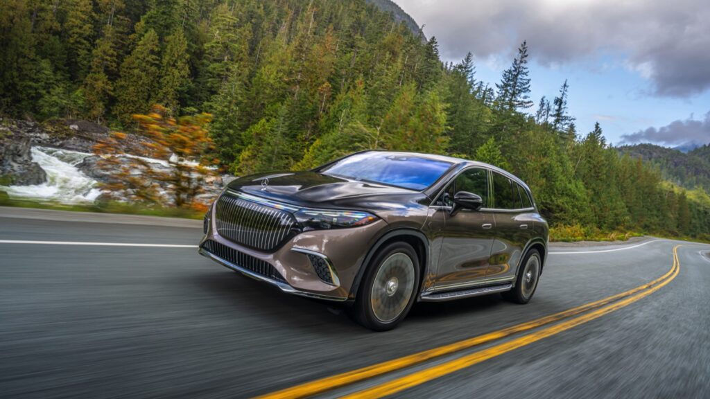 mercedes_maybach_eqs_suv_2024-042x-jpg