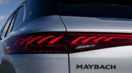 mercedes_maybach_eqs_suv_2024-212x-jpg