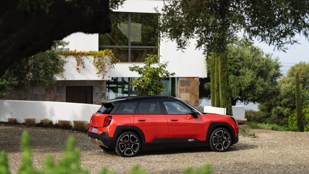 mini_aceman_electric_2024-042x-jpg
