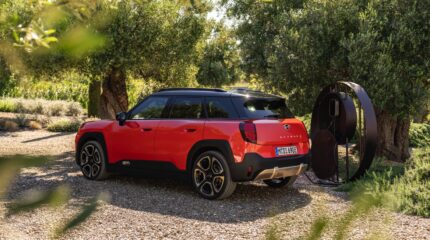 mini_aceman_electric_2024-152x-jpg