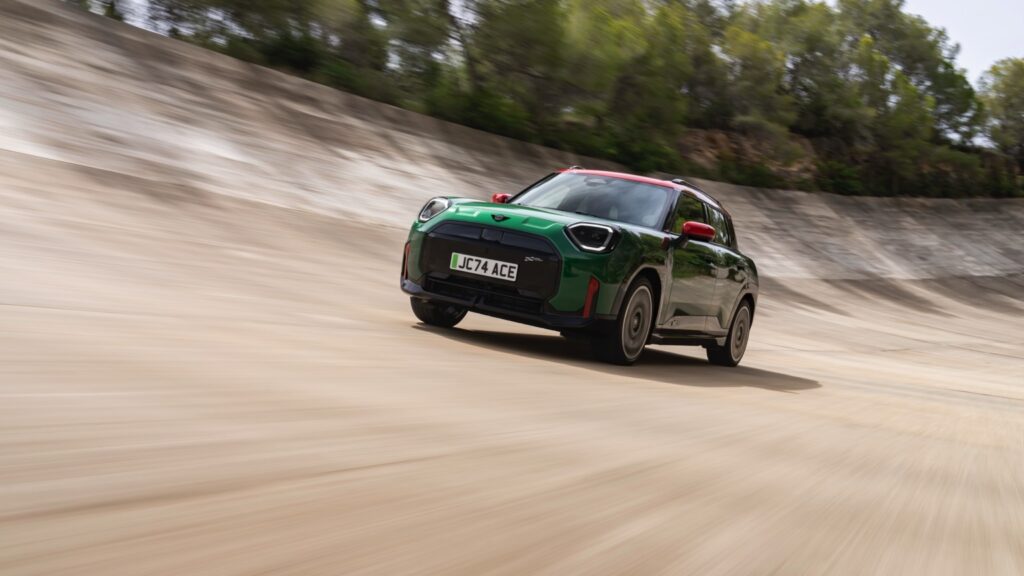 mini_aceman_electric_jcw_2024-022x-jpg