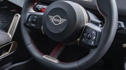 mini_aceman_electric_jcw_2024-212x-jpg