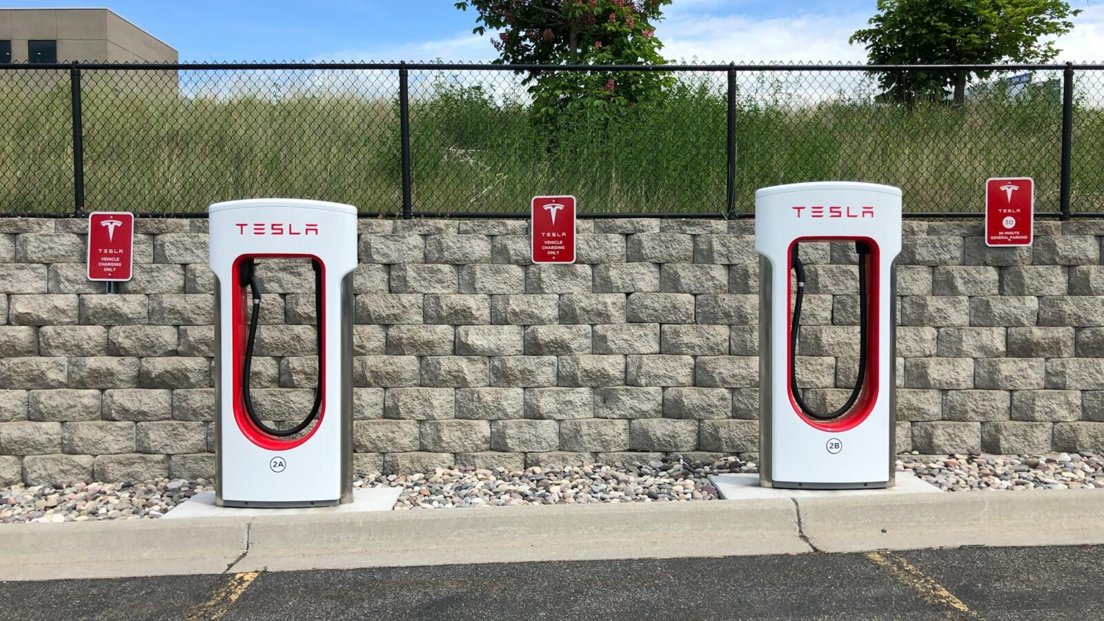 Schade aan mijn Tesla: wat moet ik doen?